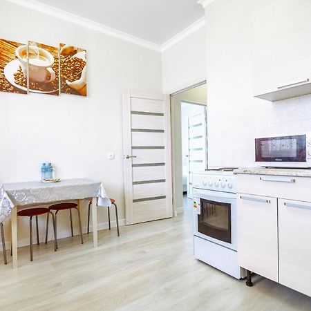 Apartment On Kabanbay Batyra Avenue 29 Nur-Sultan  Exterior photo